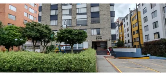 Oportunidad Hermoso Apartamento En Suba , Colombia (35635108934)