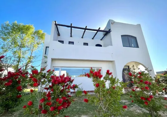 Casa En Alquiler En Barrio Cerrado Isla Del Este Delta