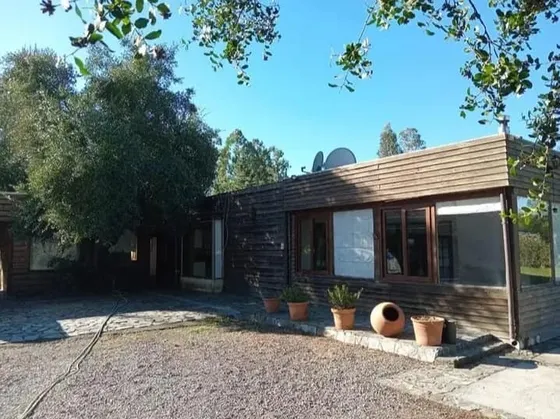 Se Arrienda Casa 4d5b, Cam. A Cerro Colorado Km10 Aprox. L.a