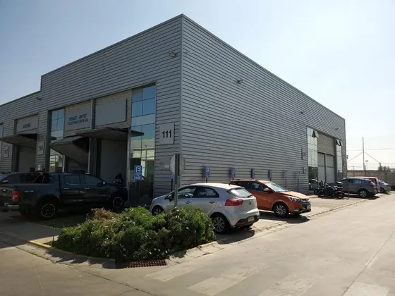 Arriendo Bodega En Excelentes Condiciones