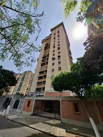 Apartamento En Venta En Urb. El Centro. Maracay