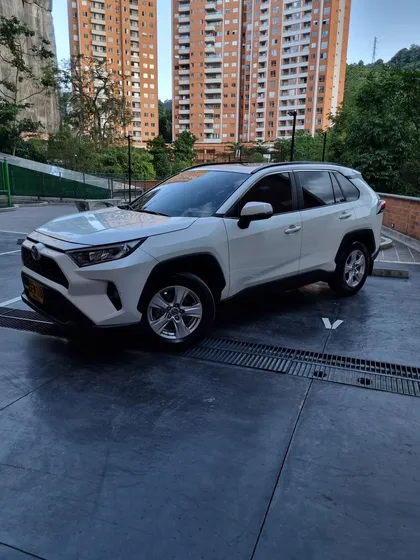 Toyota Rav4 2.0 Street
