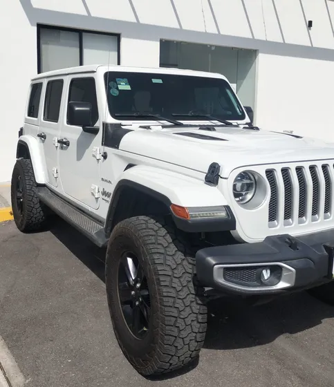 Jeep Wrangler 3.7 Unlimited Sahara 3.6 4x4 At