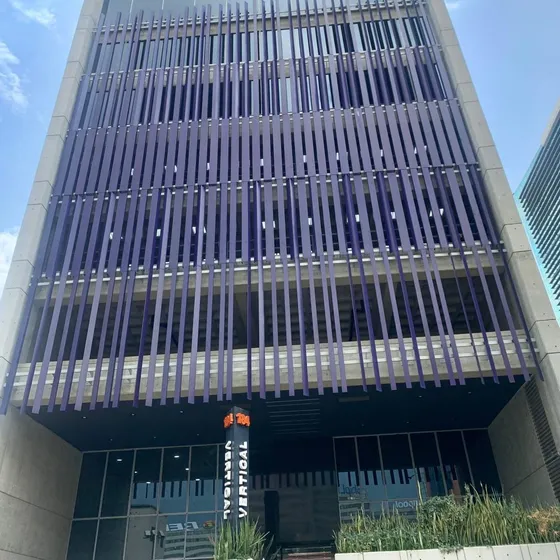 Oficina En Alquiler, Torre Vertical 184, Las Mercedes.