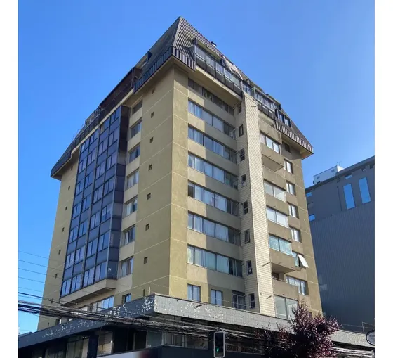 Se Vende Céntrica Oficina Remodelada