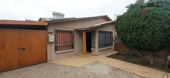 Casa En Venta De 3 Dorm. En Copiapó