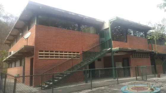 Colegio En Venta Mampote