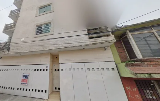 Departamento En Venta De Recuperacion Bancaria En Carlos Darwin 95 Lomas Hidalgo Cdmx Mbdelr