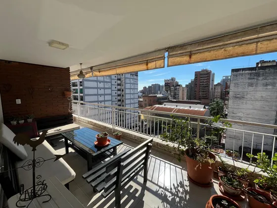 Departamento De 3 Dormitorios En Muñecas Al 600, Sm De Tucumán