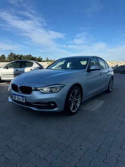 Bmw Serie 3 3.0 330i Sedan Sport Line 252cv