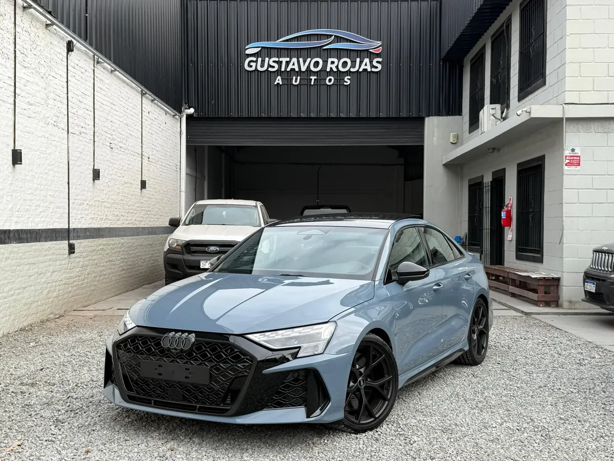 Audi RS3 2.5 Tfsi Sedan 400Cv