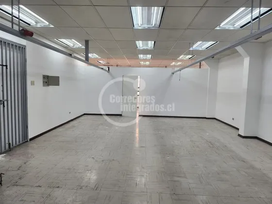 Oficina En Arriendo En Recoleta