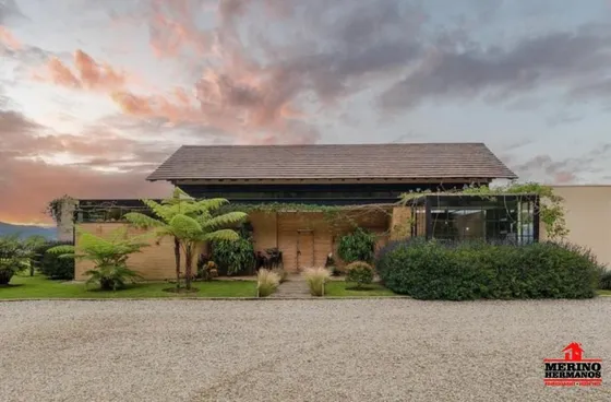 Casa En Venta En El Capiro. Cod V5058