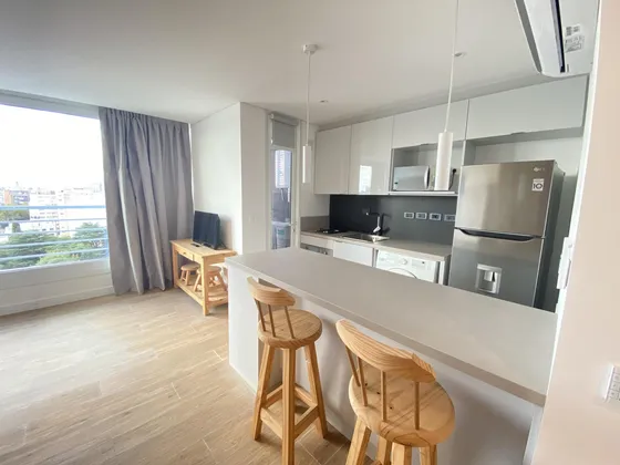 Alquiler Apartamento Monoambiente Equipado  Y Garage En Edificio Joy Montevideo Con Variedad De Amenities!