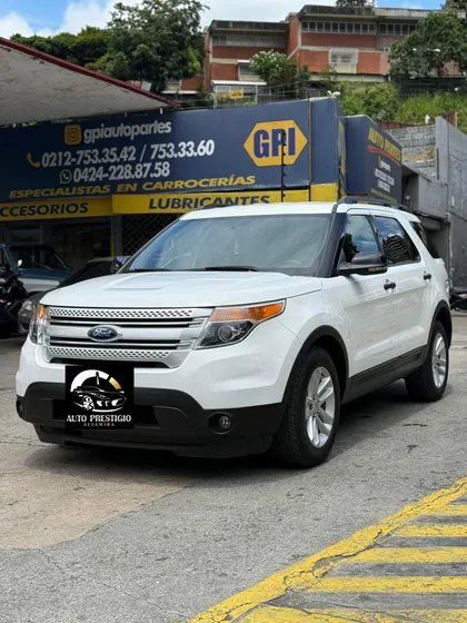 Ford Explorer 4x2