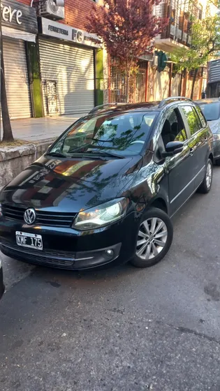Volkswagen Suran 1.6 Imotion Highline 11c