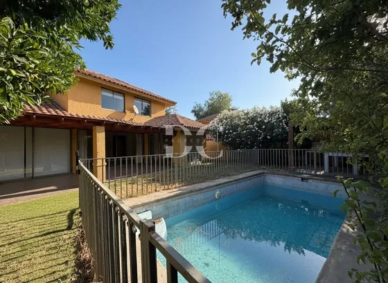 Casa En Venta De 3dorm Chamisero Chicureo Colina