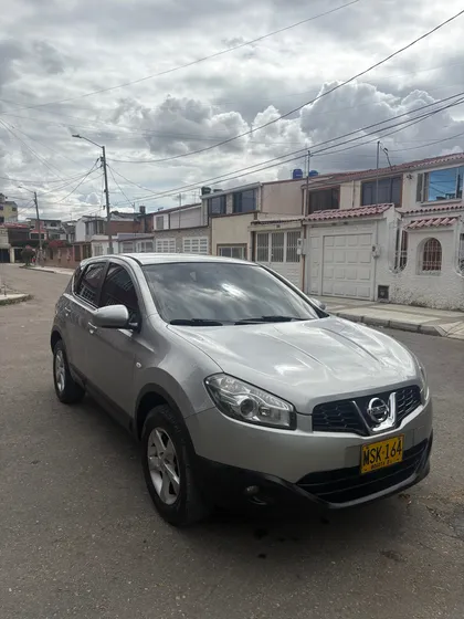 Nissan Qashqai 2.0l 4wd +2 4x4