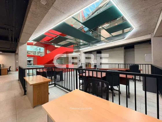 Oficinas Amobladas A Pasos De Metro Los Heroes
