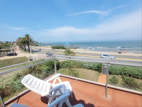 Rambla Punta Gorda Venta Casa De 5 Dormitorios Con Jardin