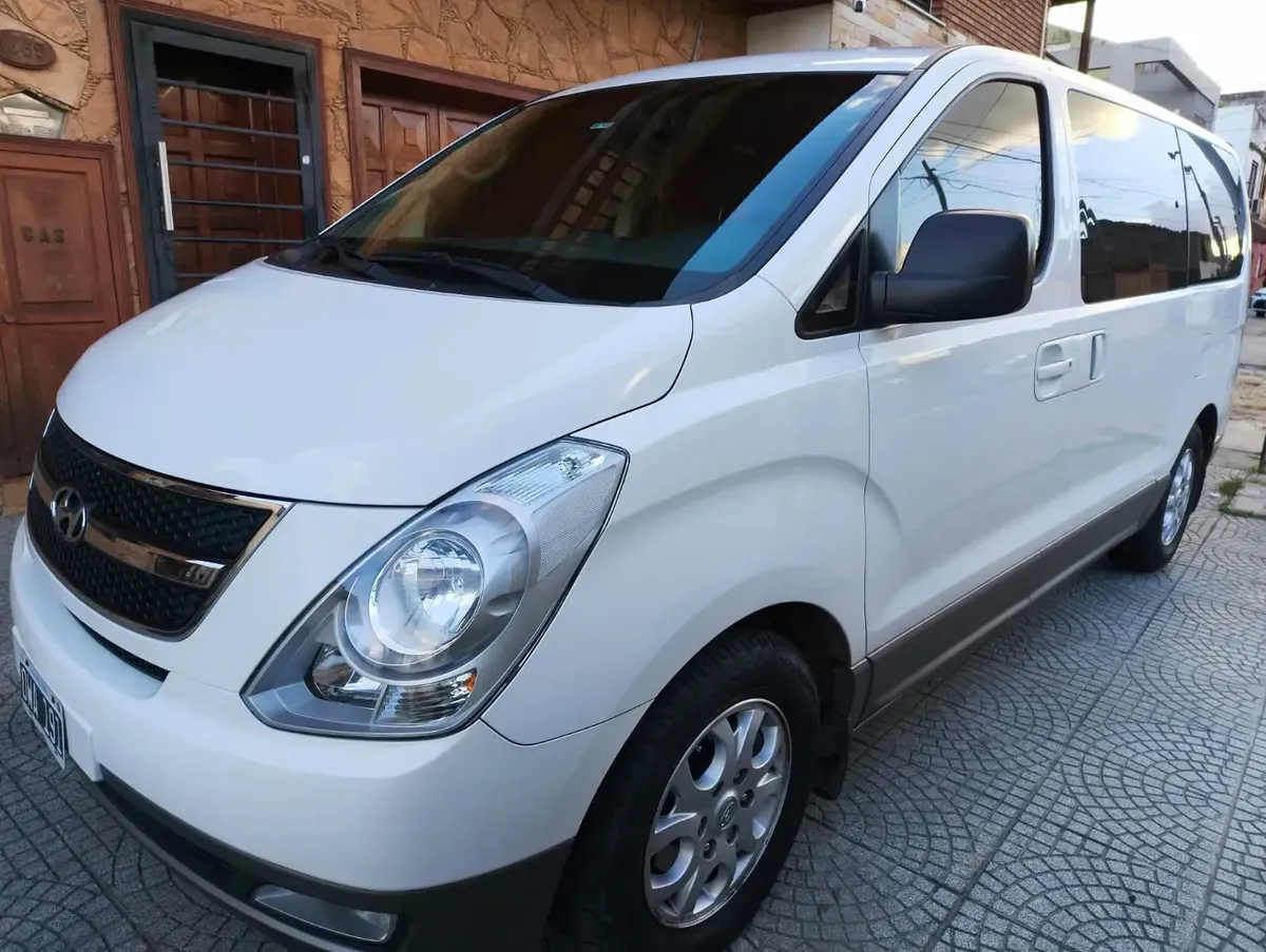 Hyundai H1 2.5 Full Premium 12 Pas At