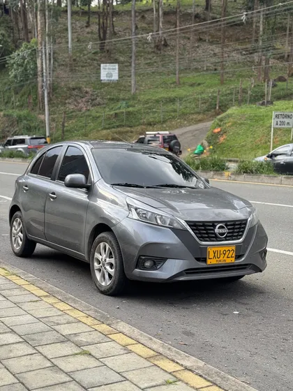 Nissan March 1.6 Sense At