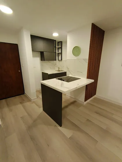 Mile/alquiler De Apto En Pinar Suite Las Acacias/mile