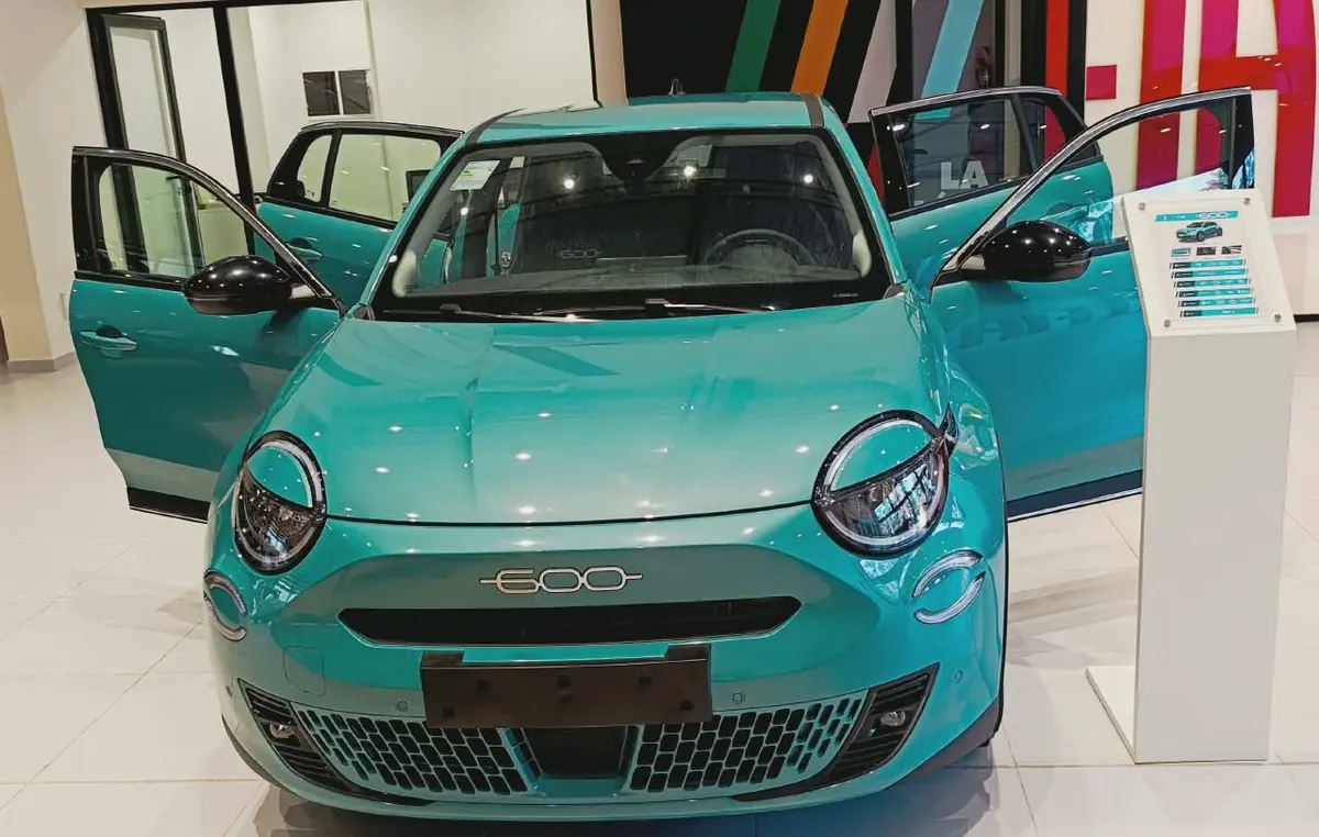 Fiat 600 hybrid 1.2 E-Dct568993544270008325