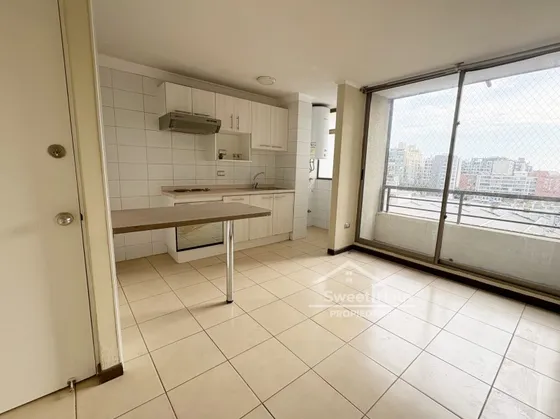 Arriendo Departamento Metro Toesca