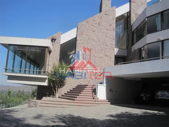 Casa En Venta De 5 Dorm. En Vitacura