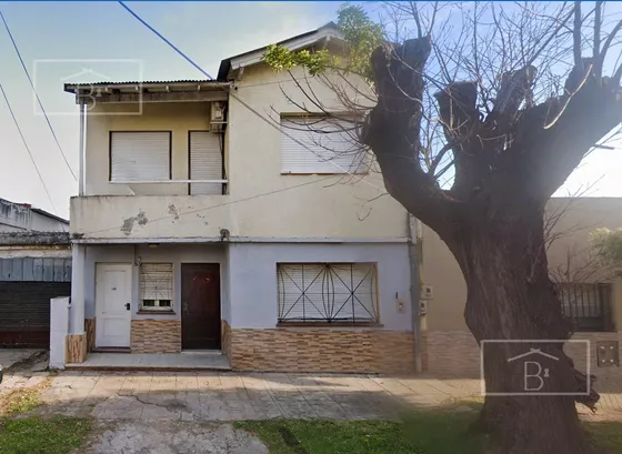 Departamento En Venta 3 Amb. En Lanús Este