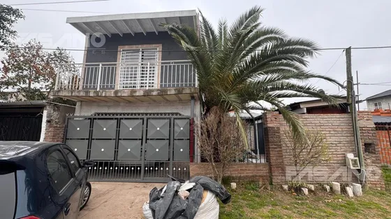 Casa Multifamiliar En Venta - Moreno