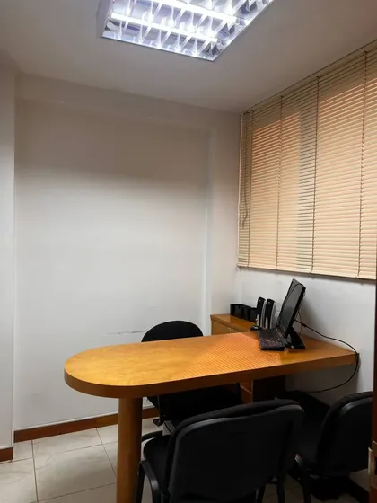 Alquiler De Oficina En Av. Libertador, Municipio Libertador