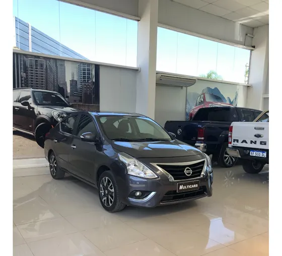 Nissan Versa 1.6 Exclusive At