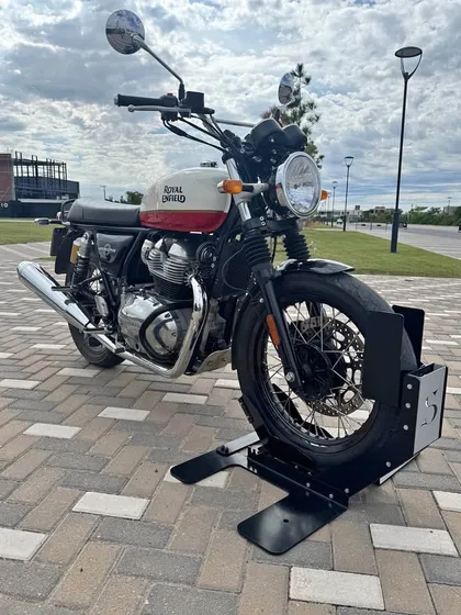 Royal Interceptor 650 Impecable 2023 - Somaride Usados