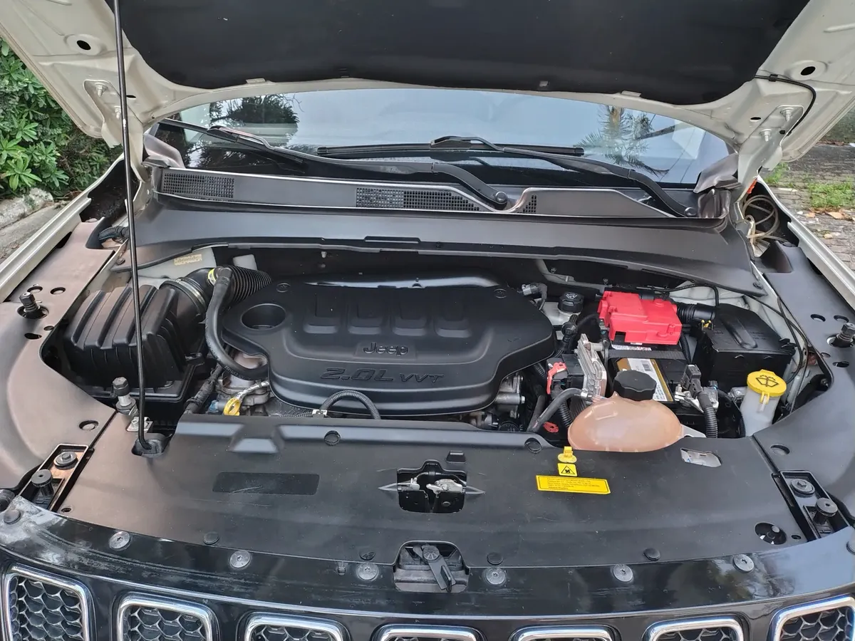 Jeep Compass 2019 2.0 Longitude Flex Aut. 5p — foto 3