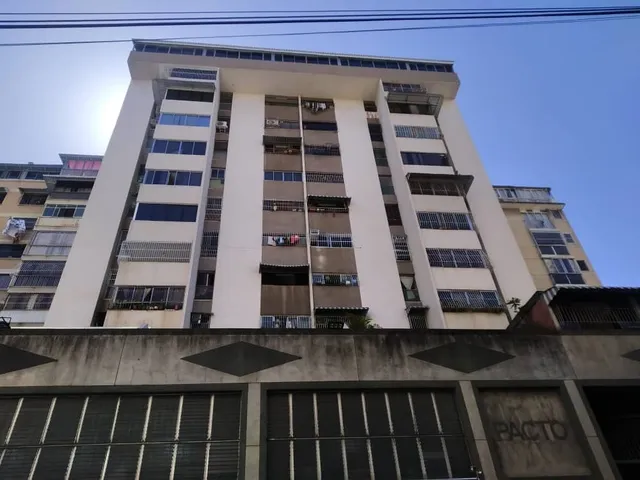 Venta/apto/la Candelaria/ 1h/1b/ Ref 27.000