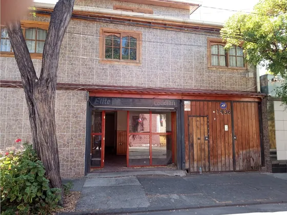 Se Vende Amplia Propiedad Artemio Gutierrez, Stgo Centro