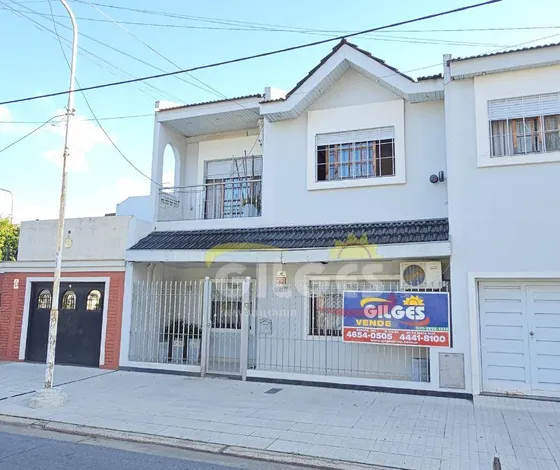 Venta Excelente Chalet 7 Amb.  L. Del Mirador  Apto Crédito