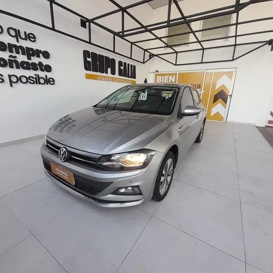Volkswagen Polo 1.6 Highline 5p L18