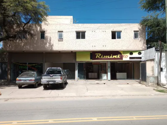 Venta 2 Locales Comerciales Sobre Avenida Comercial- Villa Allende