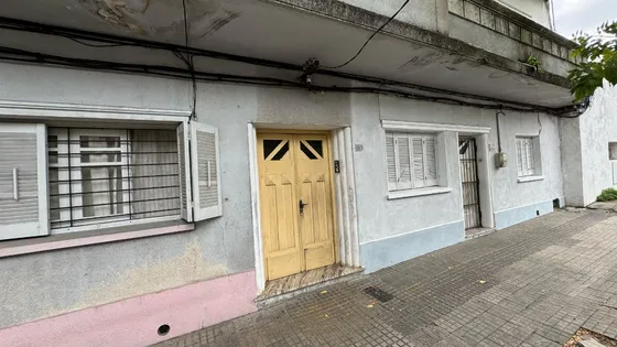 Alquiler Apartamento Interno Reducto Garcia Pintos Y Gral Palleja 1 Dormitorio Living Comedor Cocina Baño Lugar Para Colgar Ropa