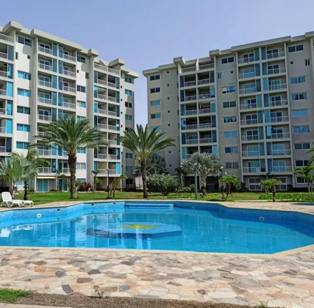 A Poca Distancia De La Playa, Bello Apartamento