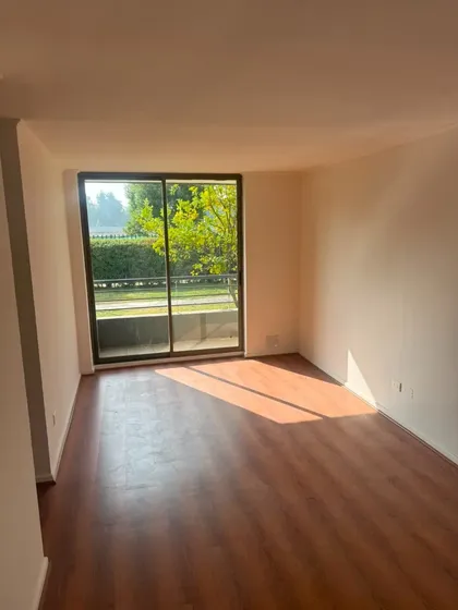Precioso Departamento En Condominio Parque Arru