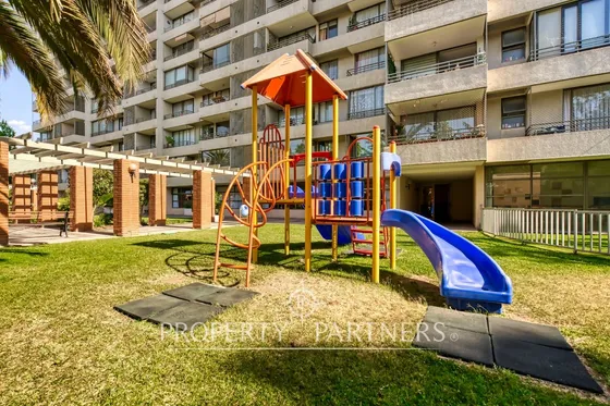 Departamento En Venta En Ñuñoa! Preciosas Áreas Ve...