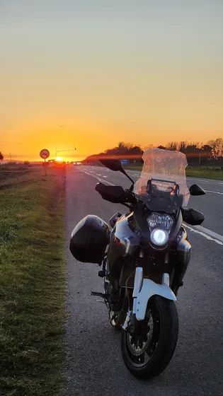 Benelli Tnt 600 Gt 2018 Equipada