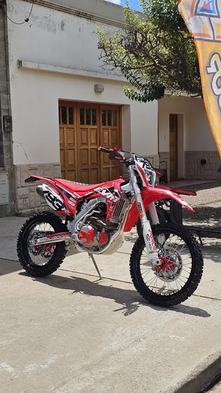 Rvm Cz 250 R - 2024 ( Preparada Por Portalvendedor)