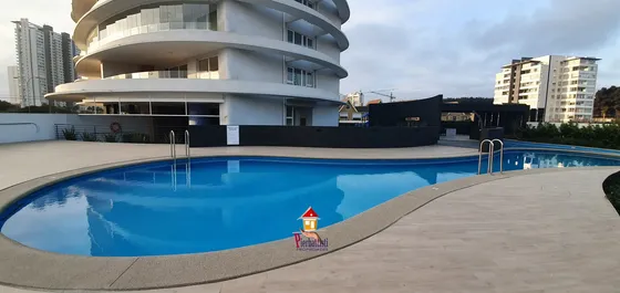 Departamento En Venta En Reñaca, Viña Del Mar [pp250805]