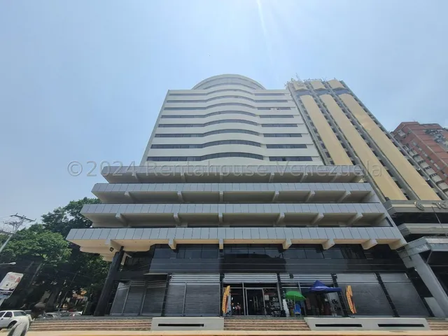 Oficina En Venta En Centro Comercial Y Empresarial Torre Santa Fe 24-23621 Irrr
