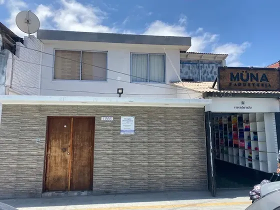 Se Vende Residencial - Hostal Sector Centro.